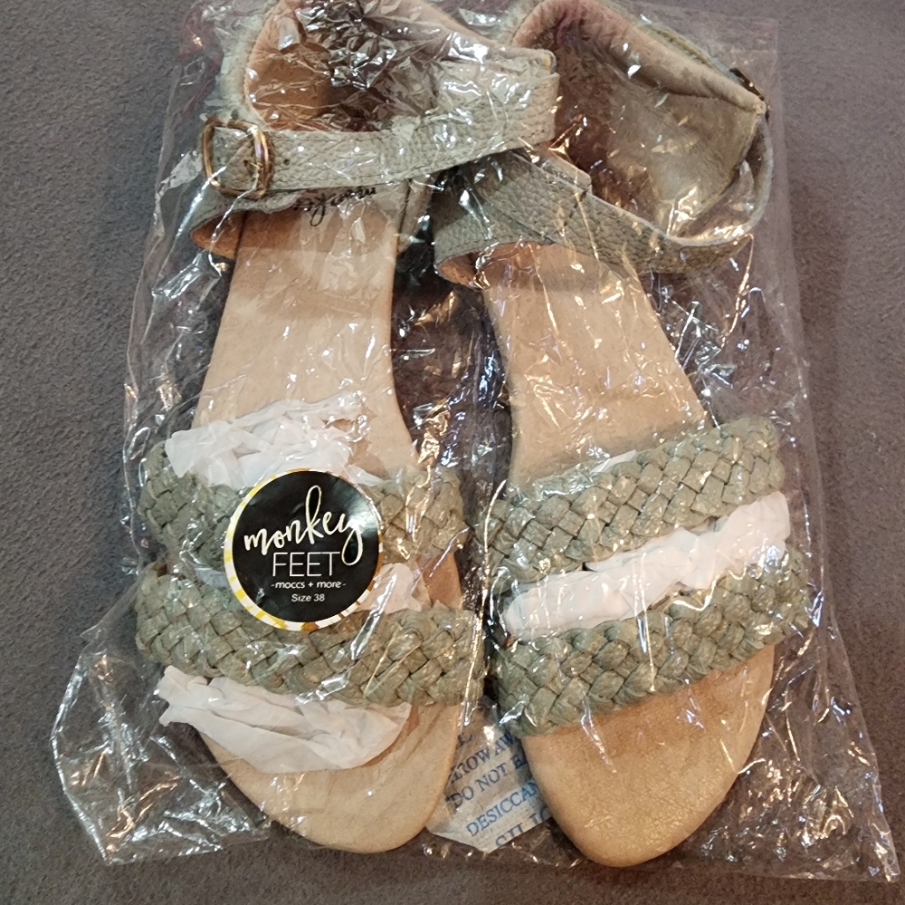 Monkey Feet Women's Sandals